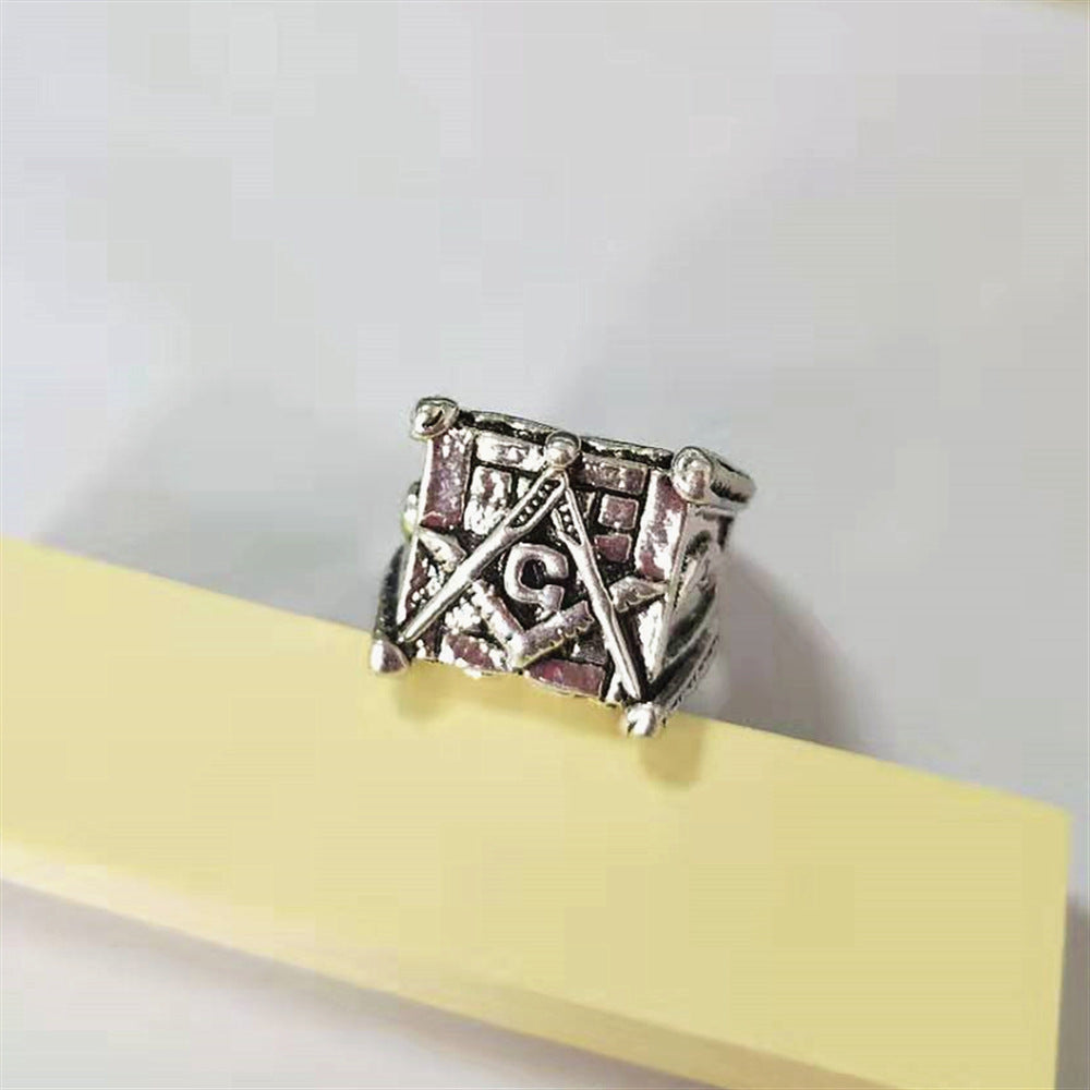 Master Mason Blue Lodge Ring - Sun & Moon in Silver - Bricks Masons