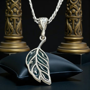 Masonic Pendant Enameled Acacia Leaf in Silver 3 cm Art 1335 - Bricks Masons