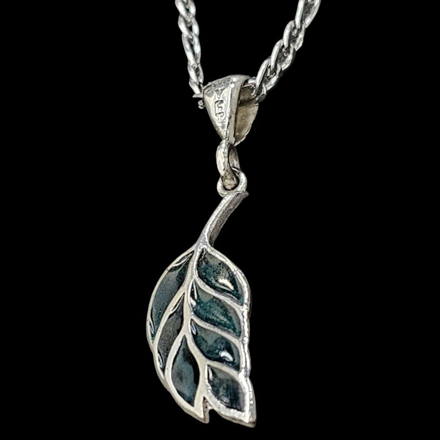 Masonic Pendant Enameled Acacia Leaf in Silver 3 cm Art 1335 - Bricks Masons