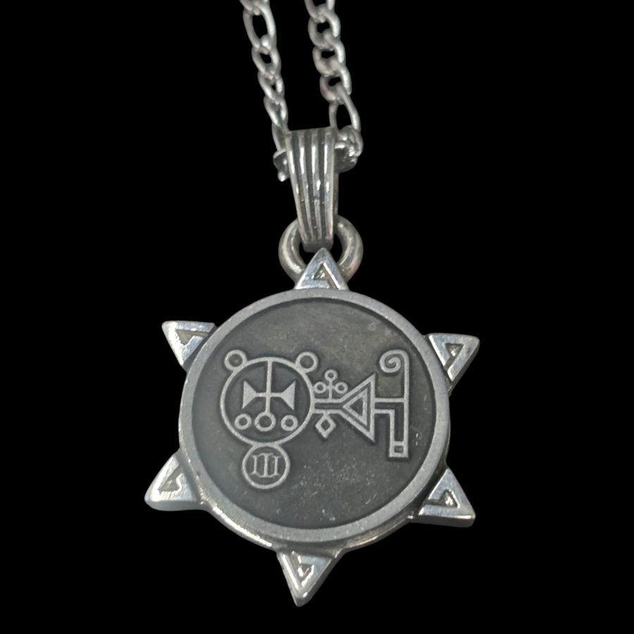I wove Demon 67 DUKE AMDUSIAS and Secret Seal of Solomon 72 Demons Lesser Key of Solomon Goetia In Silver 3 x 2.5 cm 12 Gr Art 1926 - Bricks Masons