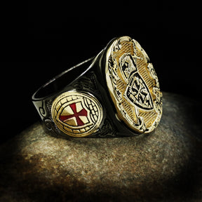 Knights Templar Commandery Ring - Knight & Shield With Cross In Gold - Bricks Masons