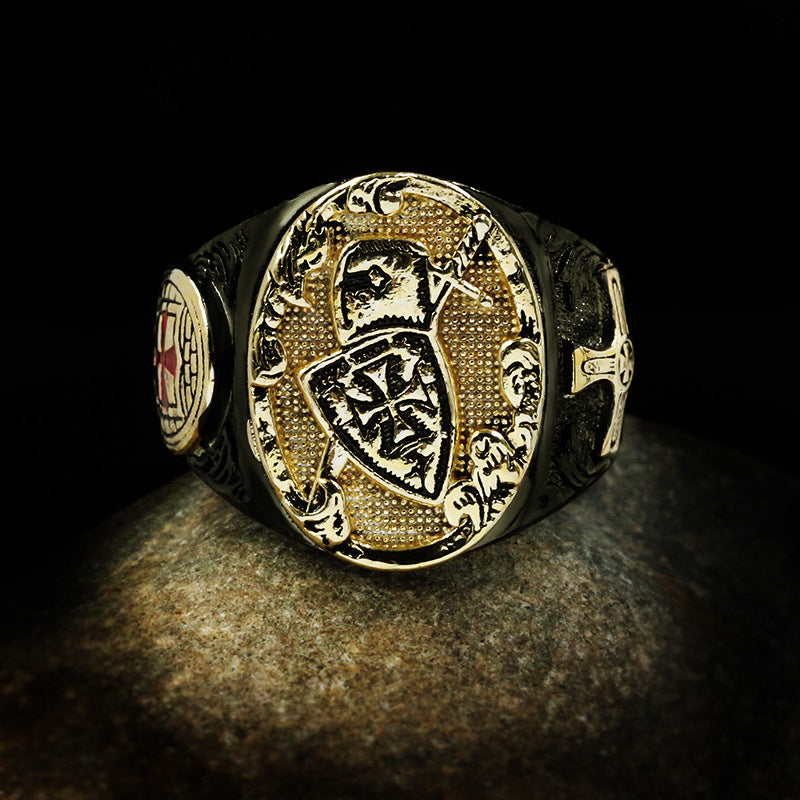 Knights Templar Commandery Ring - Knight & Shield With Cross In Gold - Bricks Masons