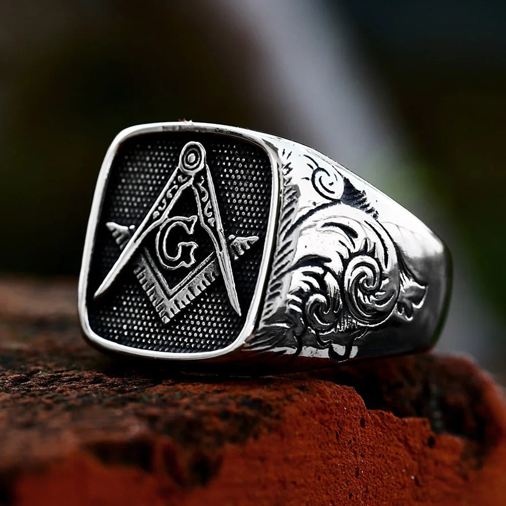 Master Mason Blue Lodge Ring - Stainless Steel Square & Compass G with Motifs
