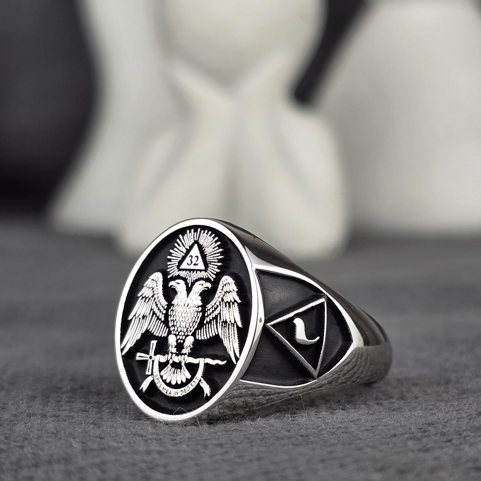 32nd Degree Scottish Rite Ring - - Bricks Masons