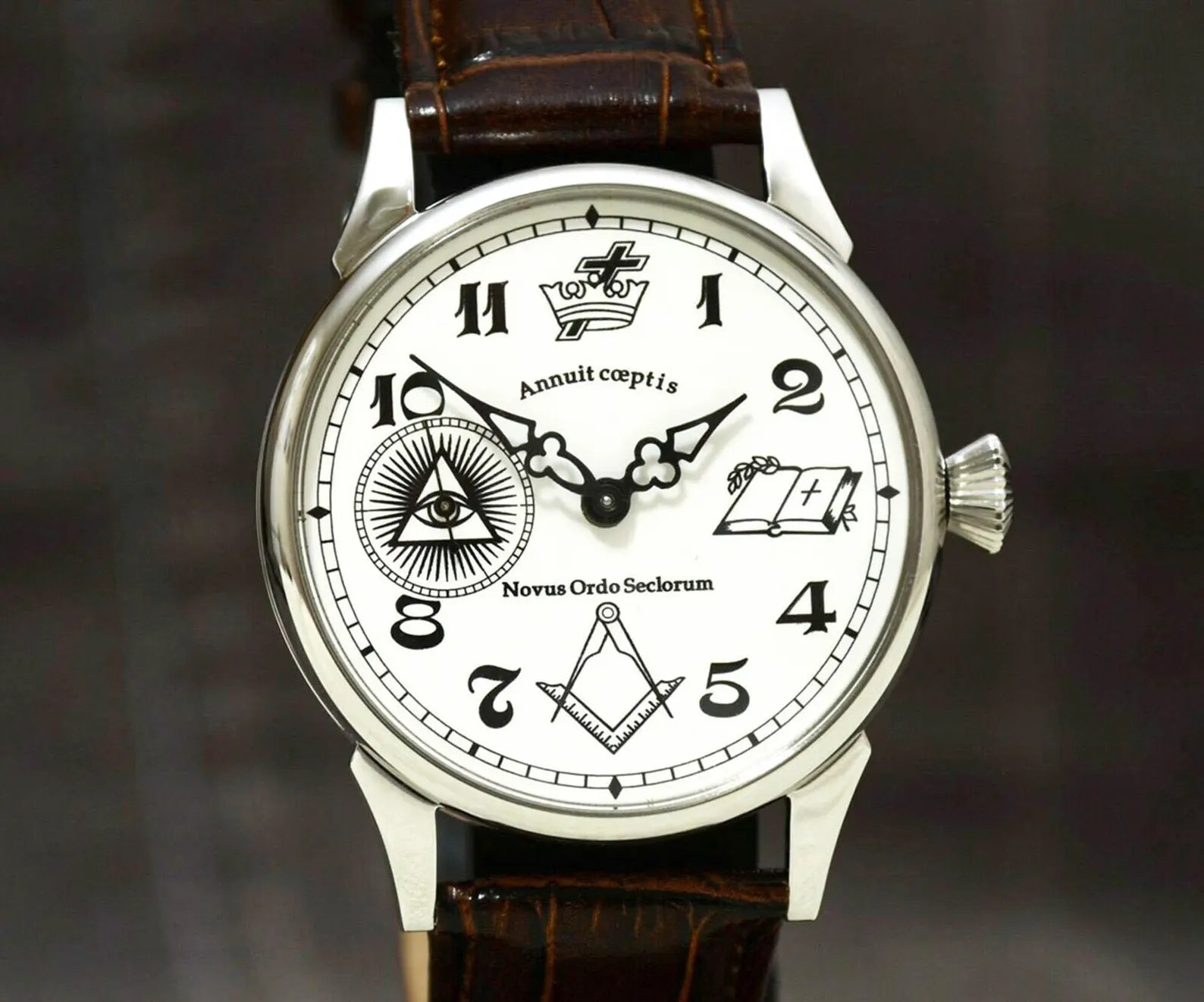 Master Mason Blue Lodge Wristwatch - Annuit Coeptis - Bricks Masons