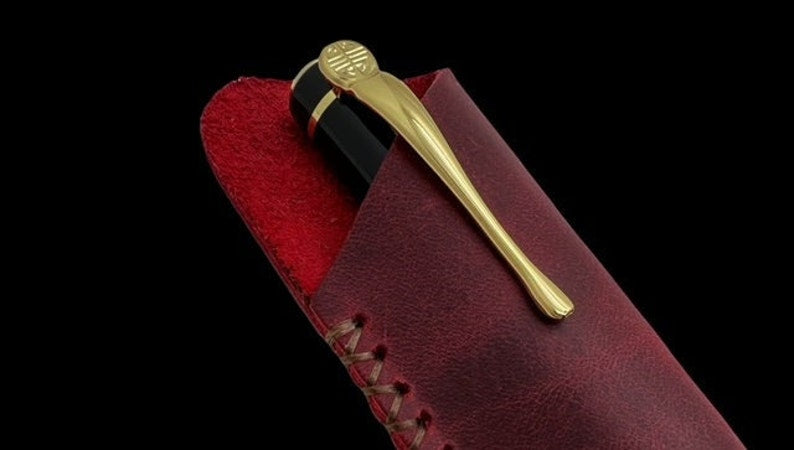 Master Mason Blue Lodge Pen - Engraved Pen in Genuine Leather Case - Bricks Masons