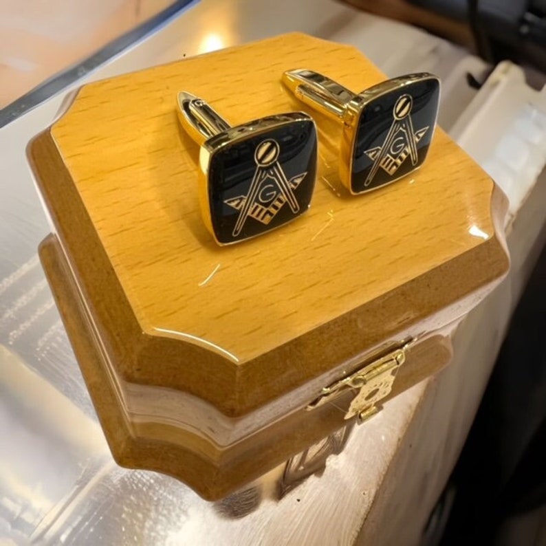 Master Mason Blue Lodge Cufflinks - 24k Gold Clad Wooden Set Case - Bricks Masons