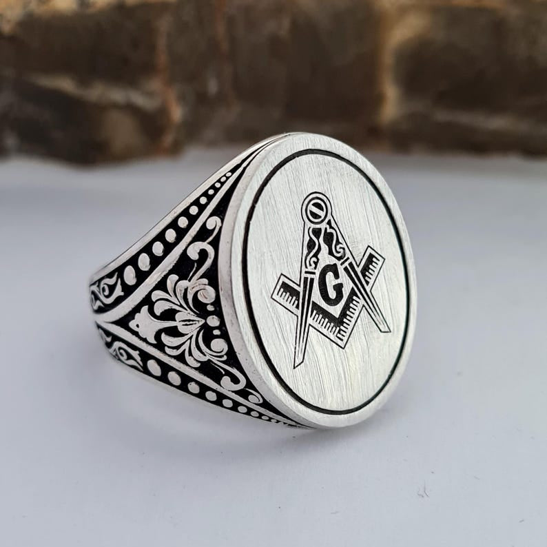Master Mason Blue Lodge Ring - Handmade Sterling Silver Masonic - Bricks Masons