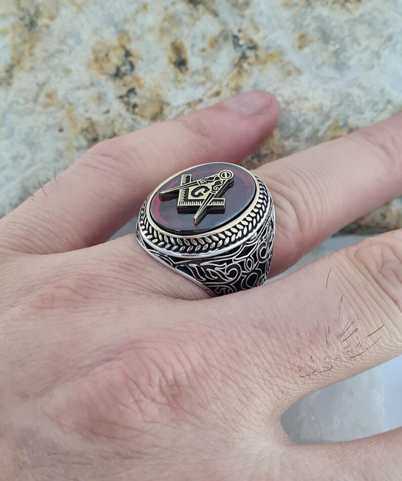Master Mason Blue Lodge Ring - Handmade Sterling Silver Garnet-red zircon - Bricks Masons