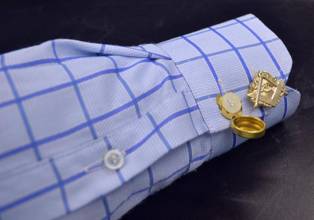 Master Mason Blue Lodge Button Cover - Gold - Bricks Masons