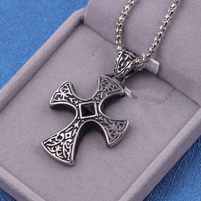 Knights Templar Commandery Necklace - Zirconia Cross