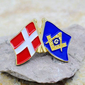 Master Mason Blue Lodge Lapel Pin - Denmark and Freemason Friendship Flag