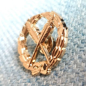 Secretary Blue Lodge Lapel Pin - Wreathed Pens - Bricks Masons