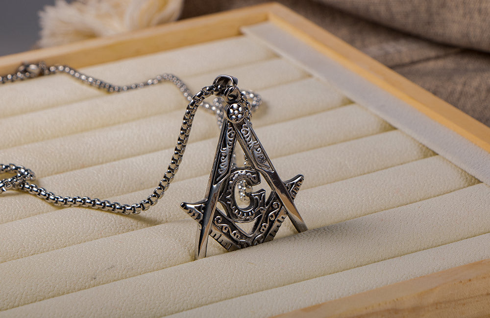 Master Mason Blue Lodge Necklace - Silver Titanium Steel Square & Compass G - Bricks Masons